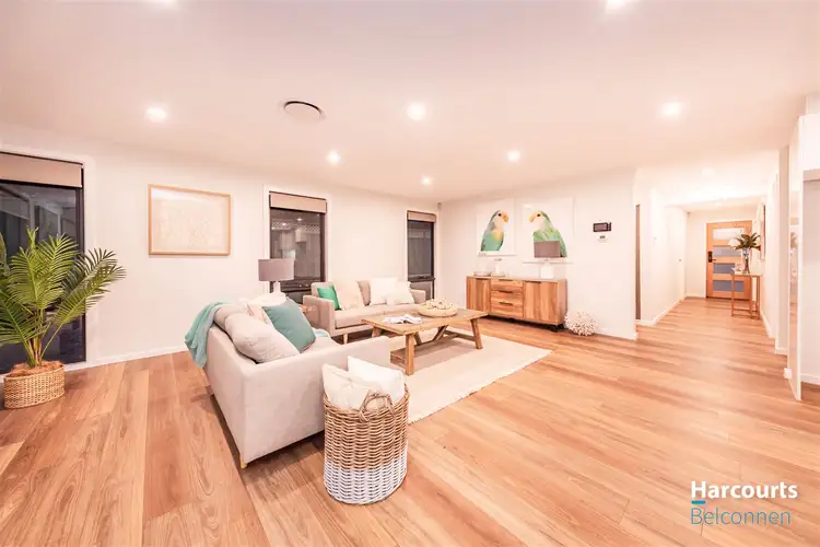 Fourth view of Homely house listing, 2/18 Beaurepaire Cresecent, Holt ACT 2615