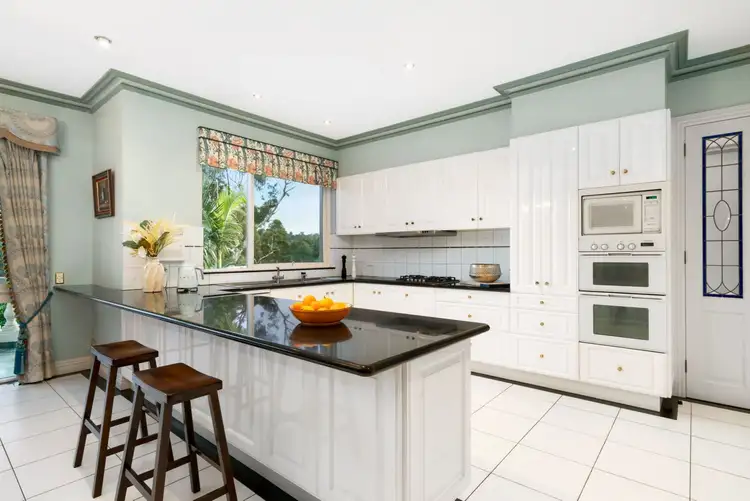 Fifth view of Homely house listing, 7 Ilma Court, Bulleen VIC 3105