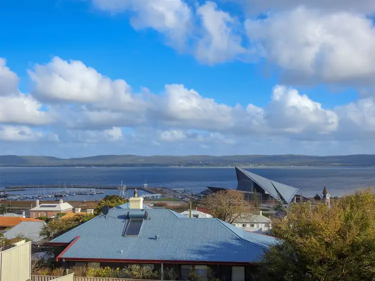 33 Earl Street, Albany WA 6330
