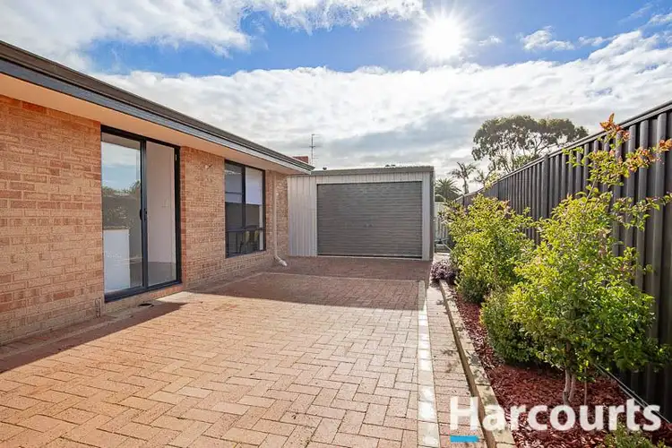 Sixth view of Homely house listing, 18 Silvertop Avenue, Halls Head WA 6210
