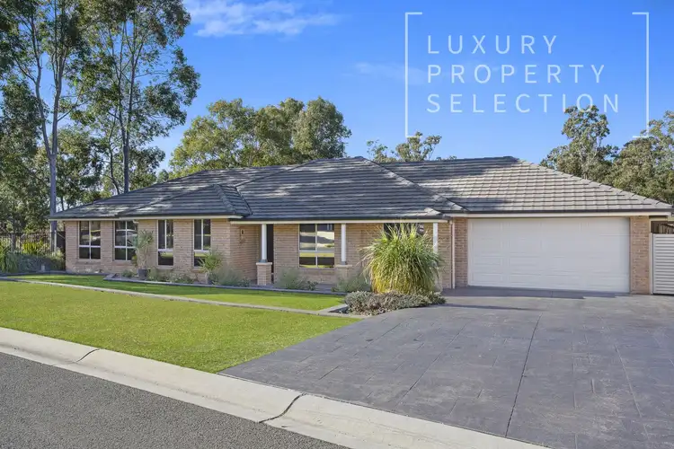 10 Young Avenue, Camden Park NSW 2570