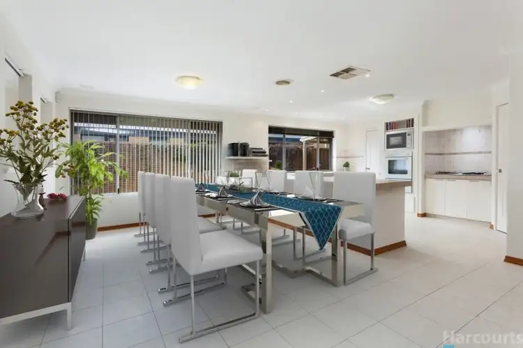 4 Atlantic Avenue, Iluka WA 6028