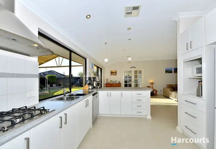 Seventh view of Homely house listing, 20 Whitegum Pass, Halls Head WA 6210