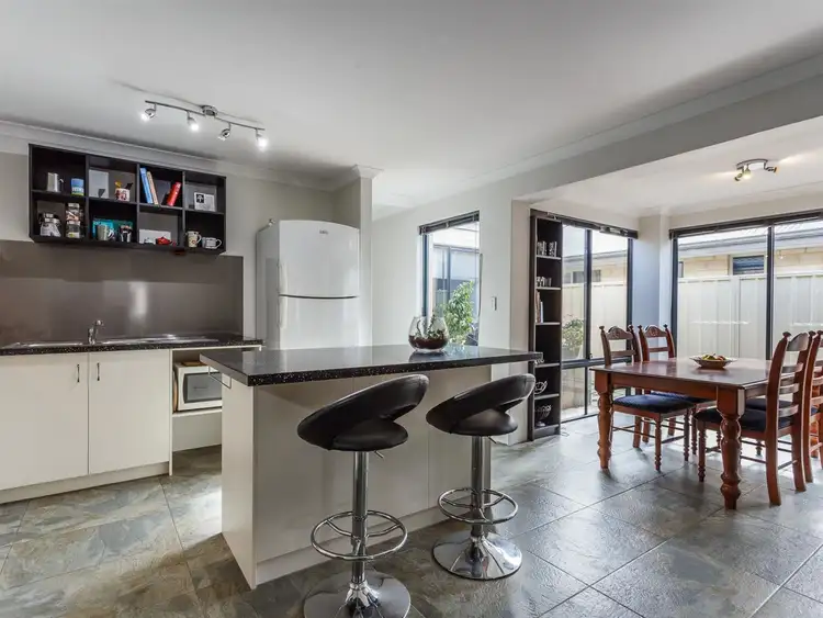 Sixth view of Homely unit listing, Unit 7/39 Peppermint Gardens, Aubin Grove WA 6164