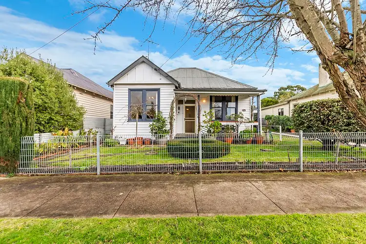 3 Clarence Street