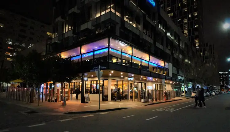 709/838 Bourke Street, Docklands VIC 3008