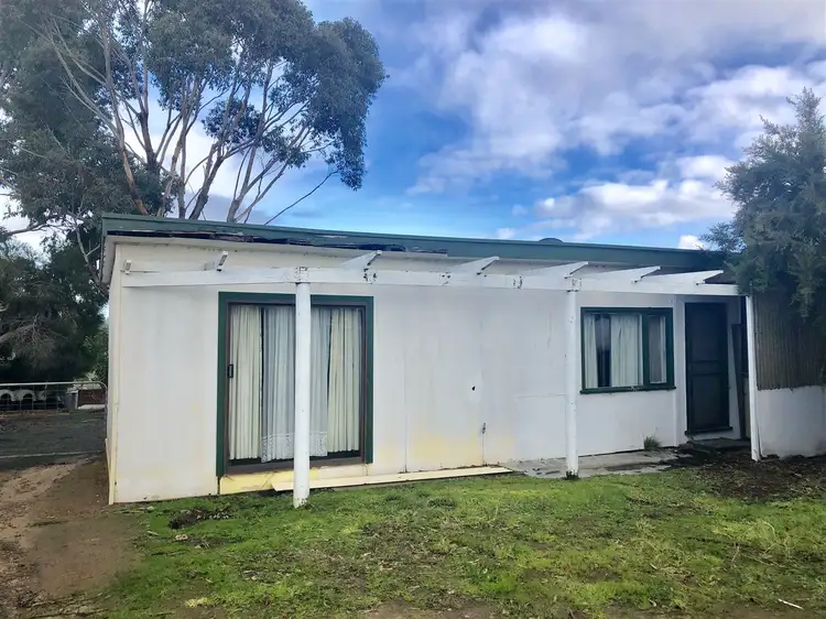 2/43 Mount Gambier Road, Casterton VIC 3311