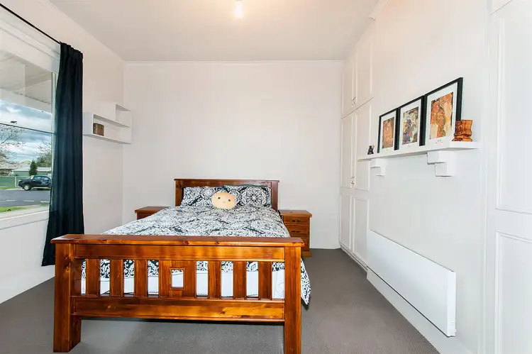 Fourth view of Homely house listing, 1 Clarence Street, Hamilton VIC 3300