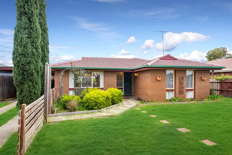 100 McClelland Avenue, Lara VIC 3212