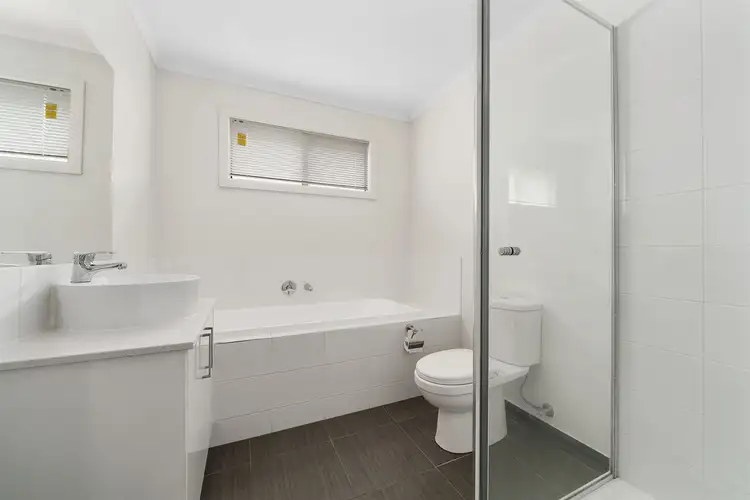 Sixth view of Homely townhouse listing, 5 Flora Lane, Carrum Downs VIC 3201