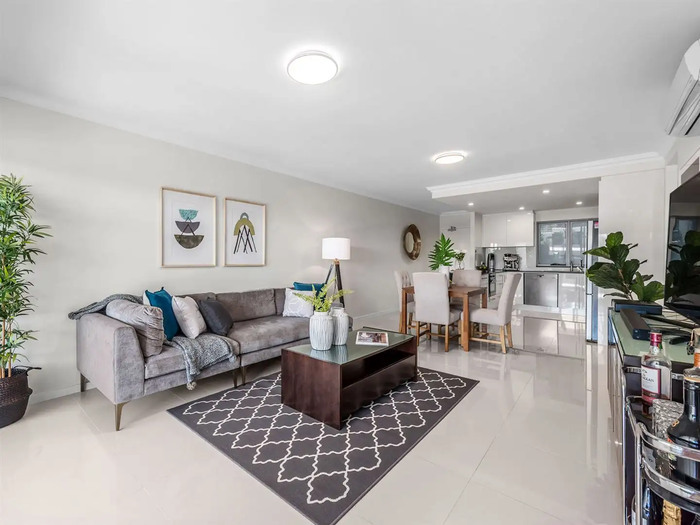 Main view of Homely unit listing, 4/145 Beatrice Terrace, Ascot QLD 4007