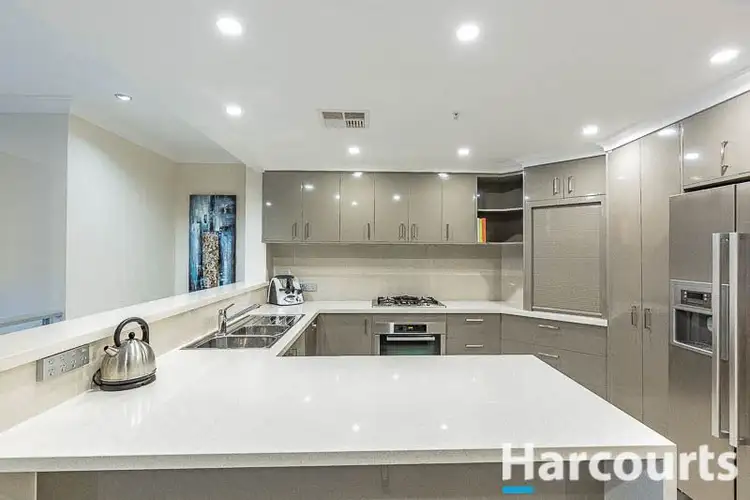 Sixth view of Homely apartment listing, 2/22 Treviso Mews, Mandurah WA 6210