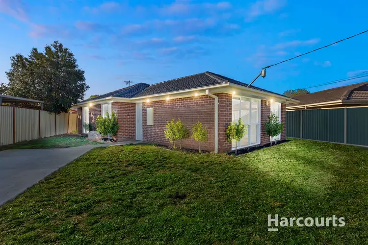 15 Chester Crescent, Deer Park VIC 3023