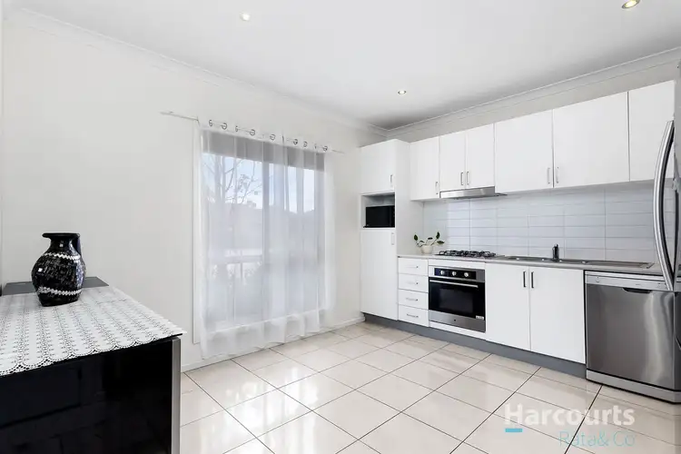 Fourth view of Homely unit listing, 2/10 Bursaria Place, Craigieburn VIC 3064