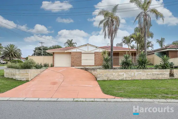 1 Larkspur Cross, Yangebup WA 6164