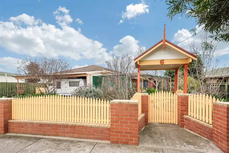 6 Norfolk Crescent, Corio VIC 3214
