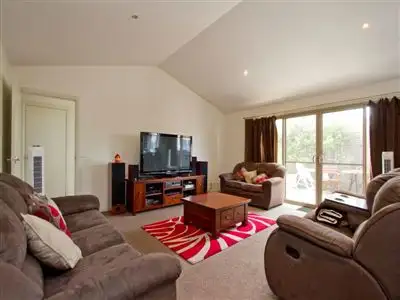 Sixth view of Homely house listing, 1 Arleon Court, Somerville VIC