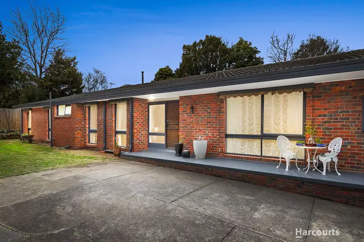 73 Weeden Drive, Vermont South VIC 3133