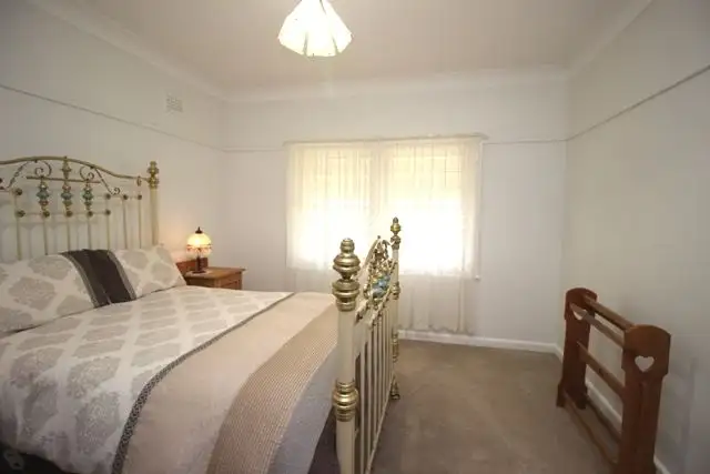 Fourth view of Homely house listing, 4 Thompson St, Cootamundra NSW 2590