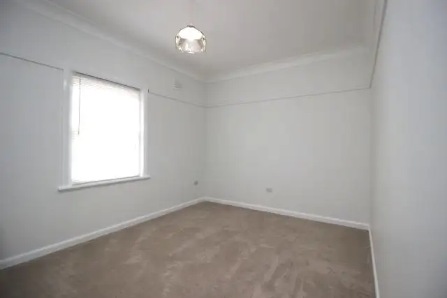 Fifth view of Homely house listing, 4 Thompson St, Cootamundra NSW 2590