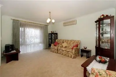Second view of Homely house listing, 6 Weaver Court, Kardinya WA