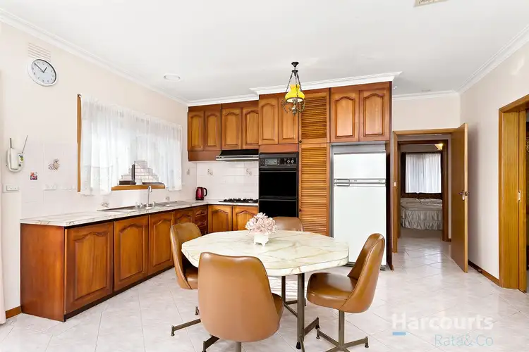 Fourth view of Homely house listing, 2 Guam Court, Lalor VIC 3075