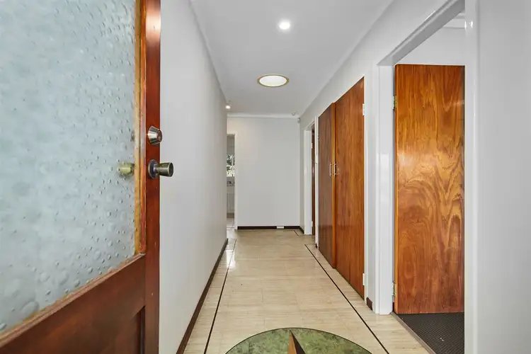 Fifth view of Homely house listing, 28 Cockman Way, Orelia WA 6167