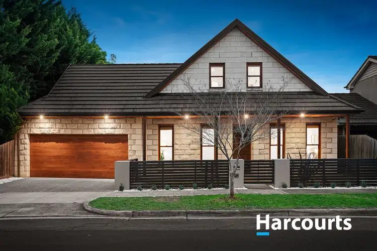 2A Saxon Street, Burwood East VIC 3151