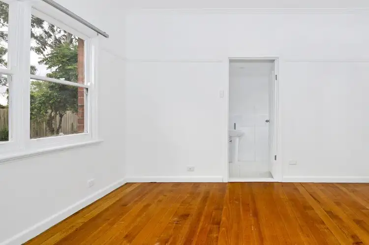 Sixth view of Homely house listing, 10 Chowne Street, Lalor VIC 3075