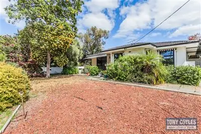 5 Earl Court, Calista WA 6167