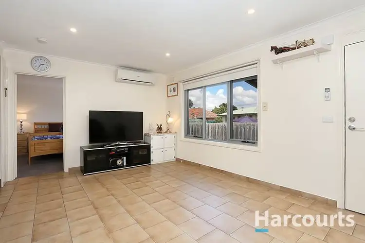 Fifth view of Homely unit listing, 2/10 Acheron Avenue, Reservoir VIC 3073