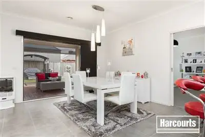 Fifth view of Homely house listing, 17 Silverleaf Crescent, Officer VIC 3809