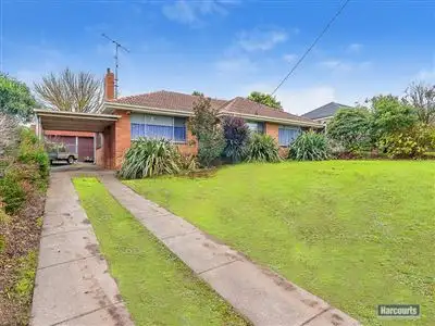 30 Wood Street, Drouin VIC 3818