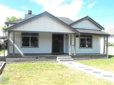 25 Bapaume Street, Cootamundra NSW 2590