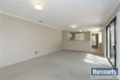 Fifth view of Homely villa listing, 4/12 Stephen Street, Queens Park WA 6107