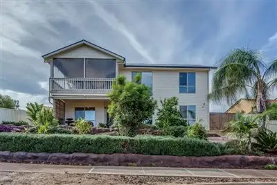 11 Mallow Street, Osullivan Beach SA 5166