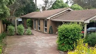 11 Wattle Drive, Frankston VIC 3199