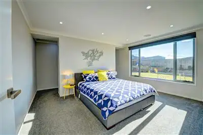 Sixth view of Homely house listing, 5 Cider Court, Brown Hill VIC 3350