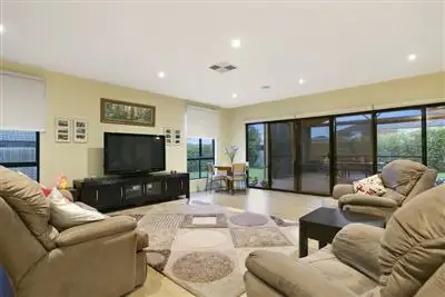 Fifth view of Homely house listing, 3 Hazeldene Place, Langwarrin VIC 3910