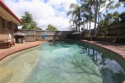 1 Bunbury Court, Elanora QLD 4221