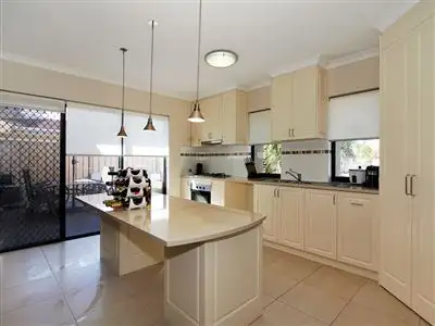 Sixth view of Homely villa listing, 6/12 Twilight Mews, Aubin Grove WA