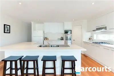 Sixth view of Homely house listing, 4 Maddock Drive, Cranbourne East VIC 3977