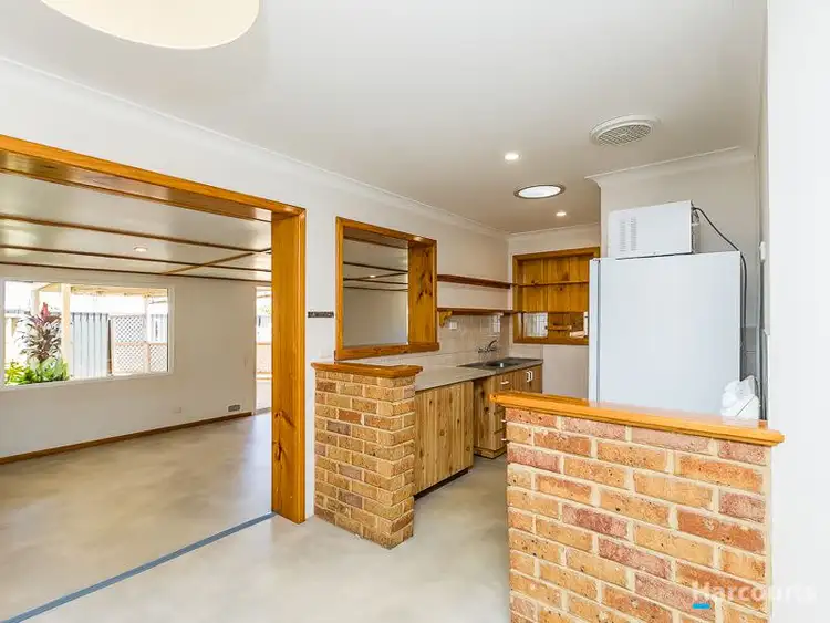 Seventh view of Homely house listing, 6 Lyons Place, Heathridge WA 6027