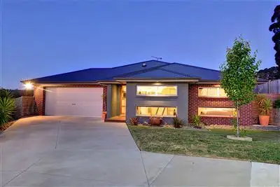 6 Ninox Court, Brown Hill VIC 3350