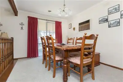 Fourth view of Homely house listing, 18 Greystoke Court, Berwick VIC 3806