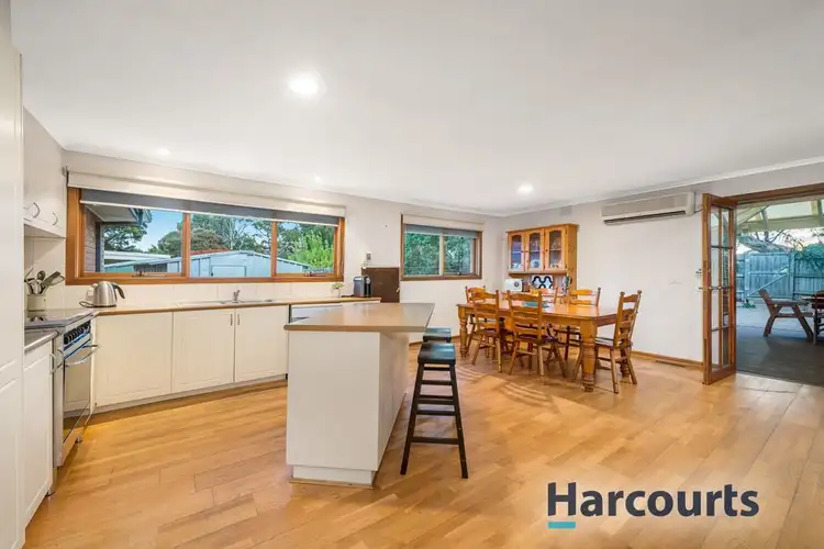 Second view of Homely house listing, 7 Kalinya Drive, Wantirna VIC 3152