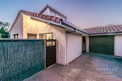 2/18 Kent Road, Keswick SA 5035