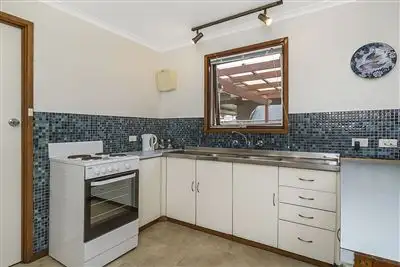 Fifth view of Homely house listing, 6 Hughes Court, Elizabeth East SA 5112