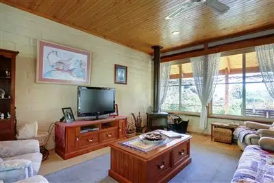 Seventh view of Homely house listing, 19 Jones Close, Alexandra VIC 3714