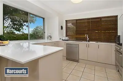 8 Tarawill Crescent, Ferny Hills QLD 4055